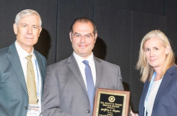 Geoff Shapiro receives the 2025 Dr. Scott B. Frame Service Award